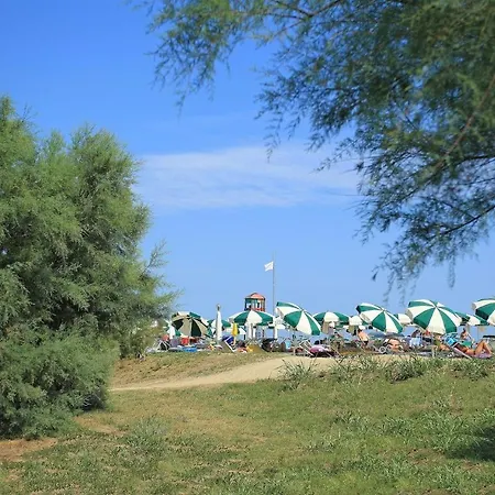 Apartment Pini Village Lido Altanea