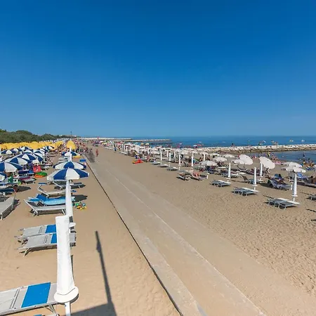 Apartment Pini Village Lido Altanea *